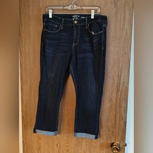 Levi Strauss signature women's jean capris. Size 14x32.